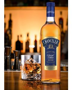 Aguardiente compuesto con malta whisky Chanceler Edicion Especial 1000 ml